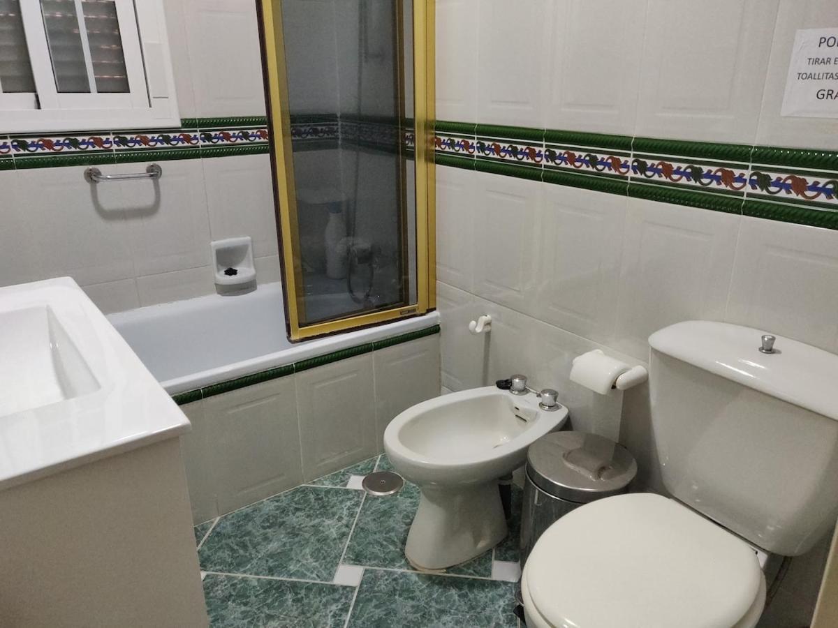 Chalet Los Pinos Con Piscina Privada Novo Sancti Petri Esterno foto