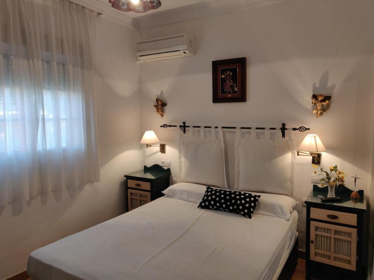 Chalet Los Pinos Con Piscina Privada Novo Sancti Petri Esterno foto
