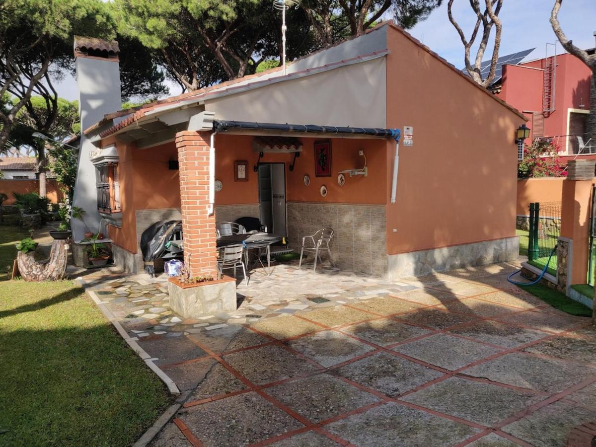 Chalet Los Pinos Con Piscina Privada Novo Sancti Petri Esterno foto